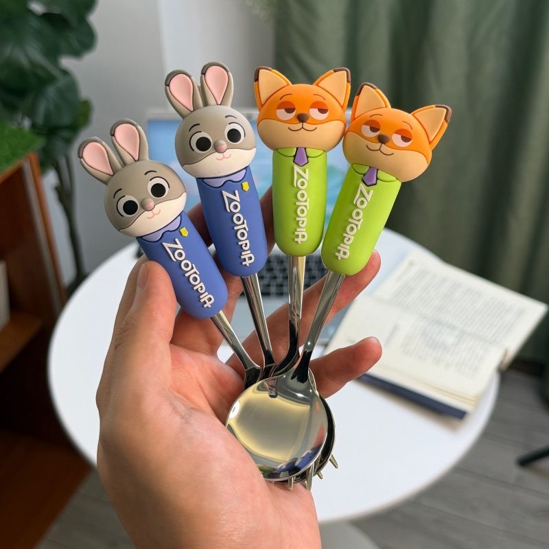 Zootopia Cartoon Spoon Fork Se - Kitchen Appliances Combo recensione e prezzo