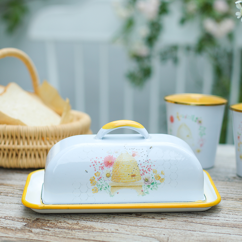 Menschy Enamel Butter Dish Che - Kitchen Appliances Garage recensione e prezzo
